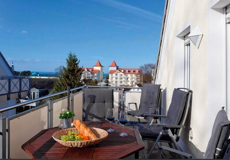 SAMSTAG 30.11. BESICHTIGUNG! OSTSEEBLICK! FERIENWOHNUNG IM DACHGESCHOSS!