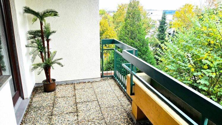 Verk.4 Zi.Wohnung,Tiefgarage,Lift, 2 Balkone, 89qm 71634 LB